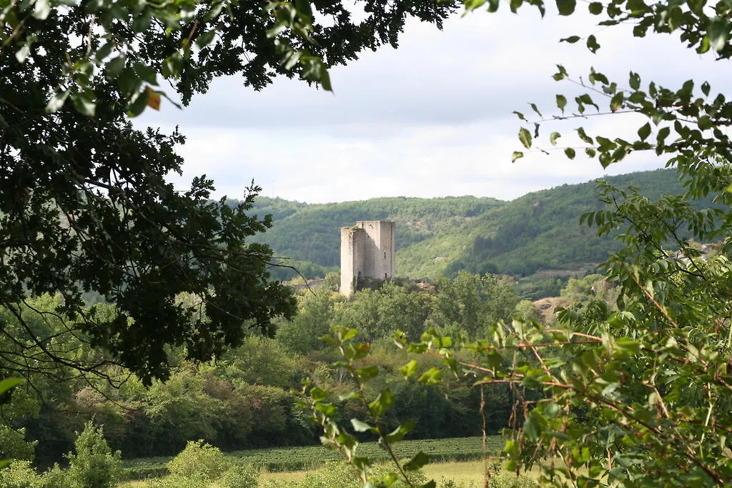 Domaine Le Peyrou Bed & Breakfast Luzech 3*,  France